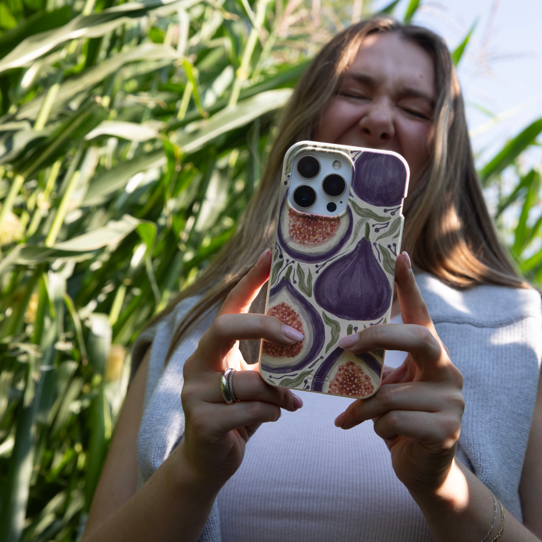London Fog Fig Season iPhone 17 Pro Case - Image 2