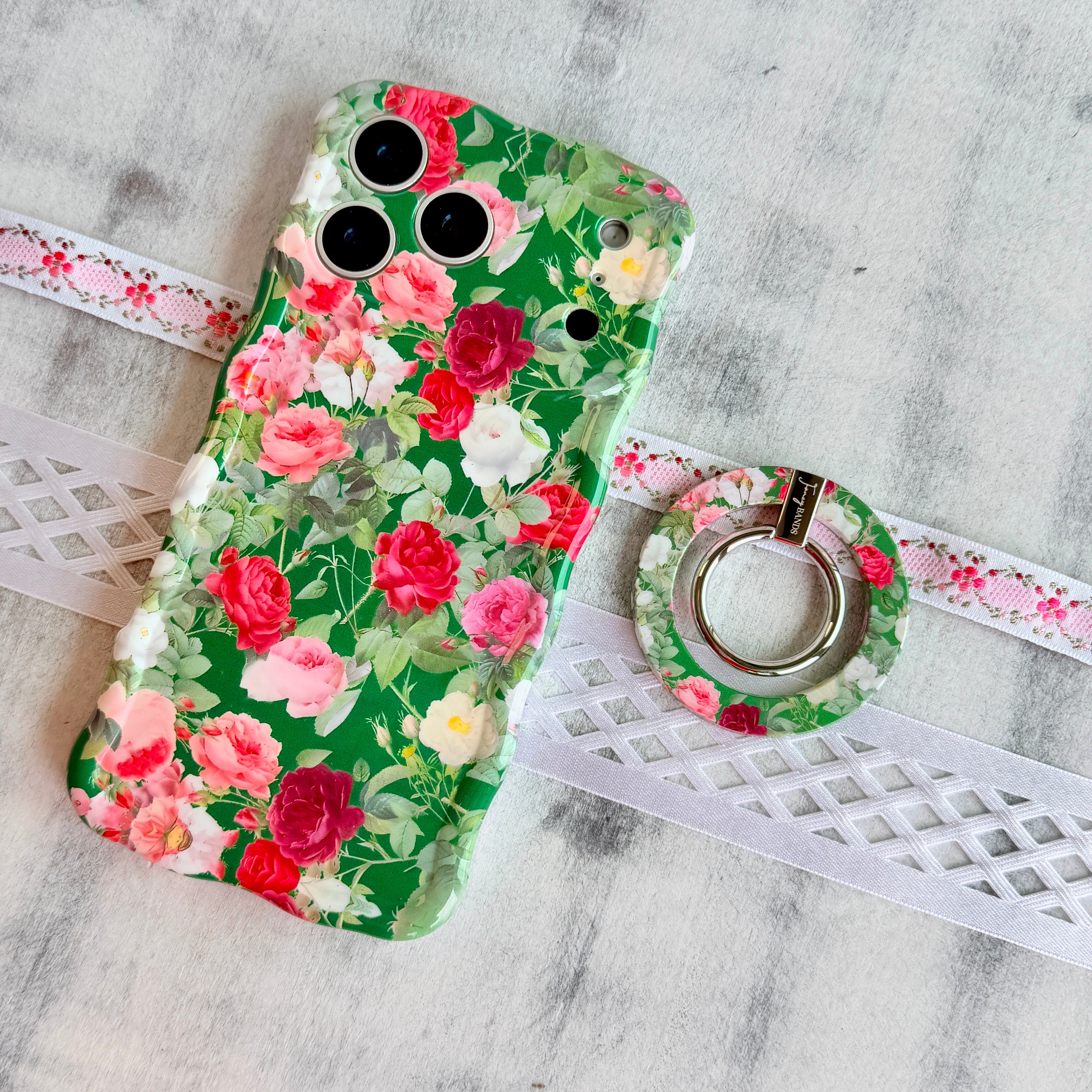 Garden Party Hold It Fancy MagSafe Grip Ring