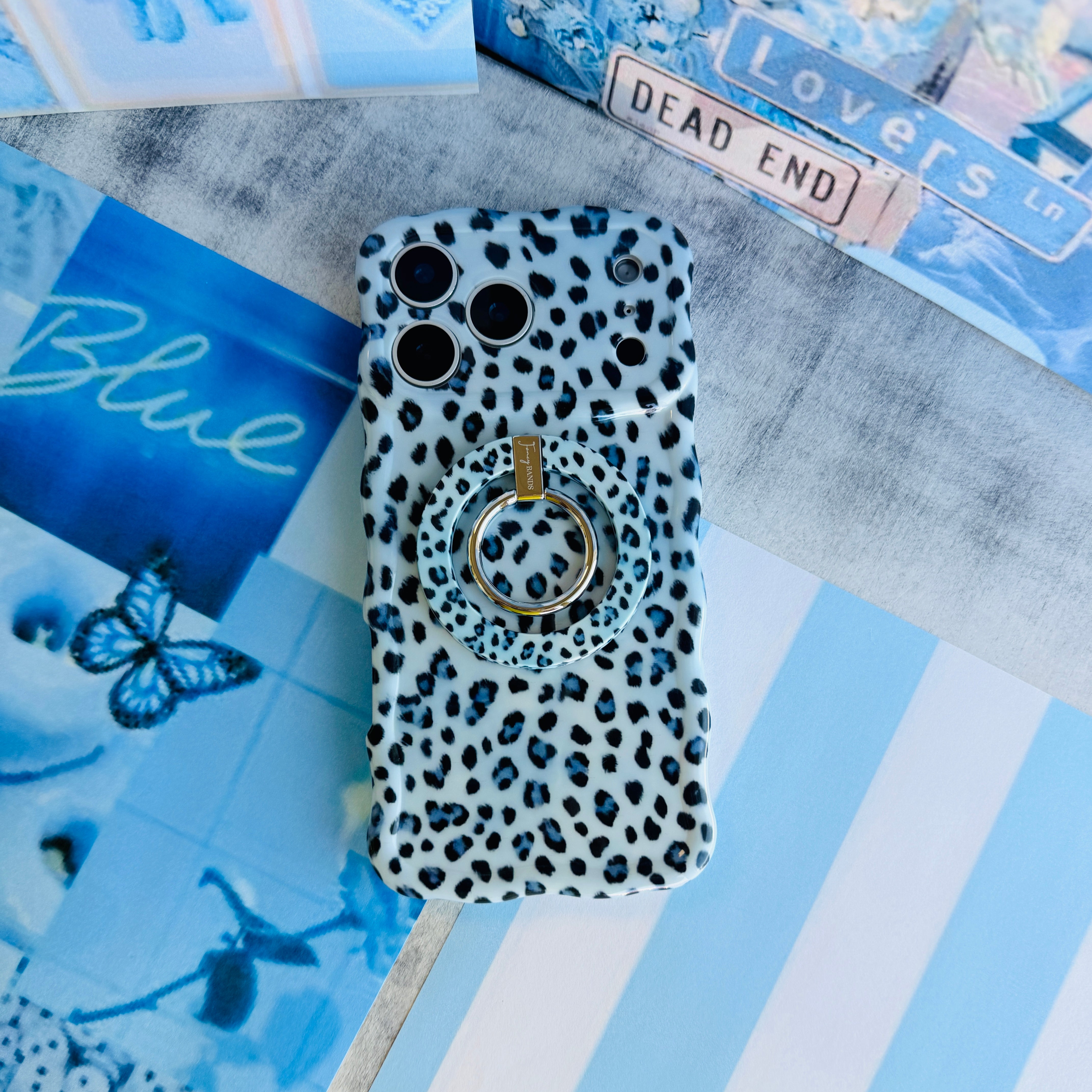 Blue Ice Leopard Hold It Fancy MagSafe Grip Ring